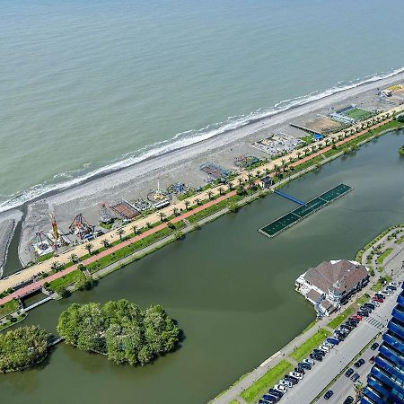 Orbi City Apartments Батуми Екстериор снимка