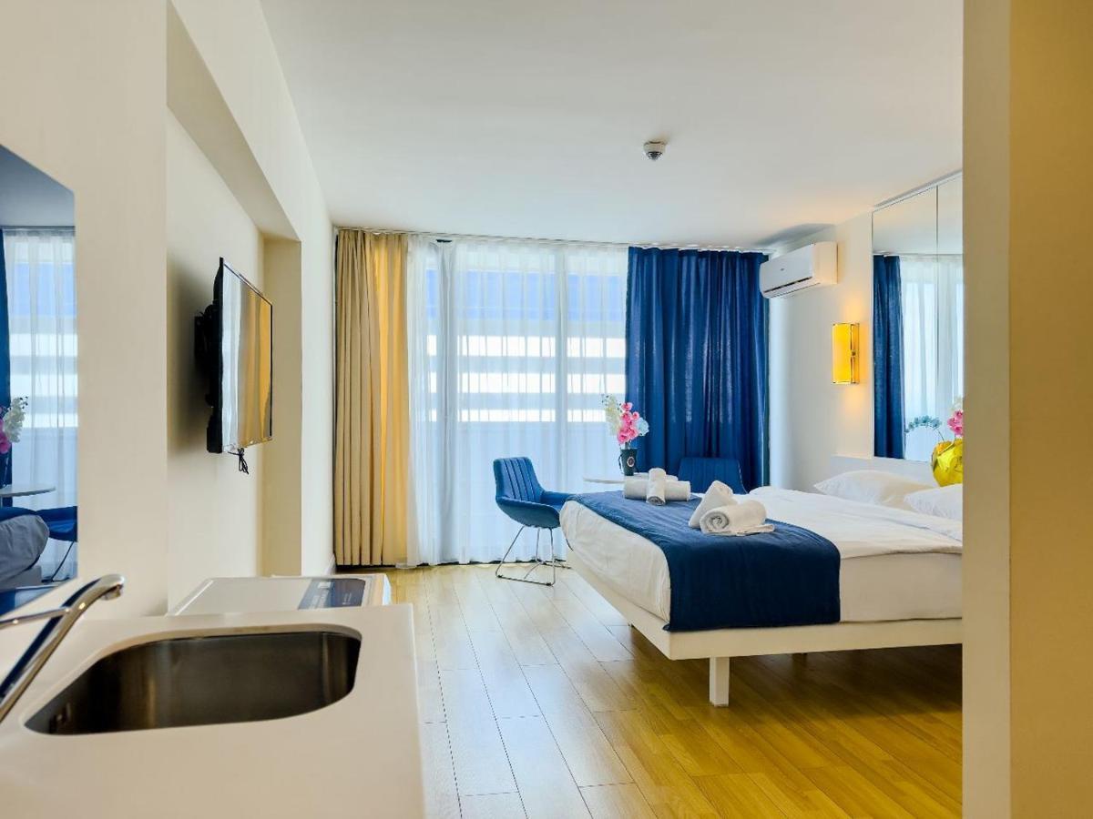 Orbi City Apartments Батуми Екстериор снимка