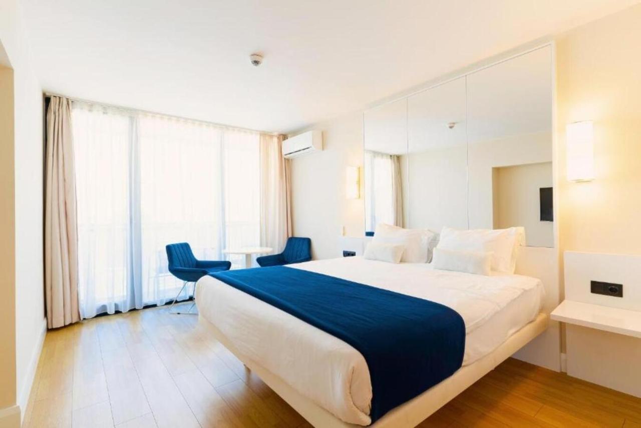 Orbi City Apartments Батуми Екстериор снимка