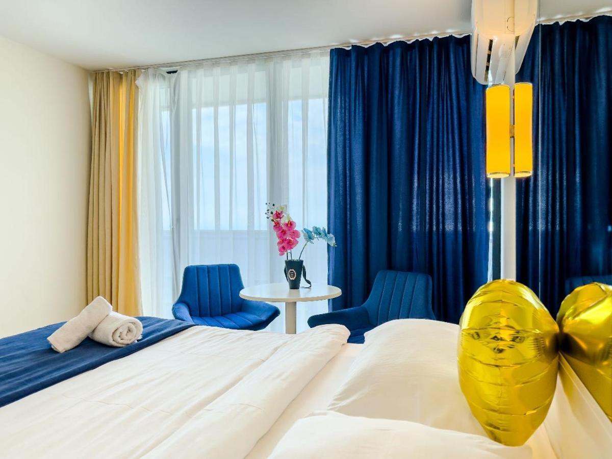 Orbi City Apartments Батуми Екстериор снимка